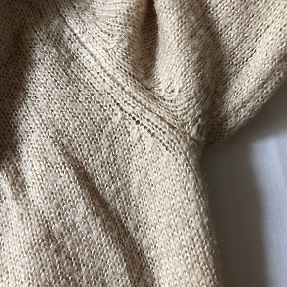 Suzy Shier cardigan - Picture 7 of 11